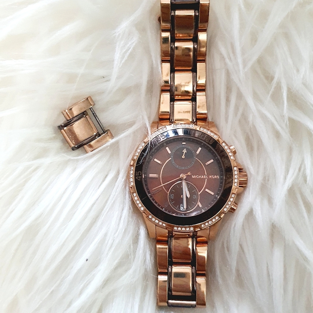Beautiful Michael Kors Rose Gold Watch